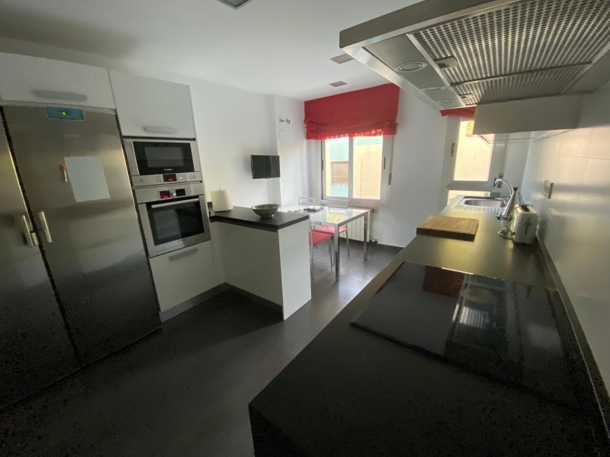 Mike'S Apartment. Parking Y Piscina 格拉纳达 外观 照片