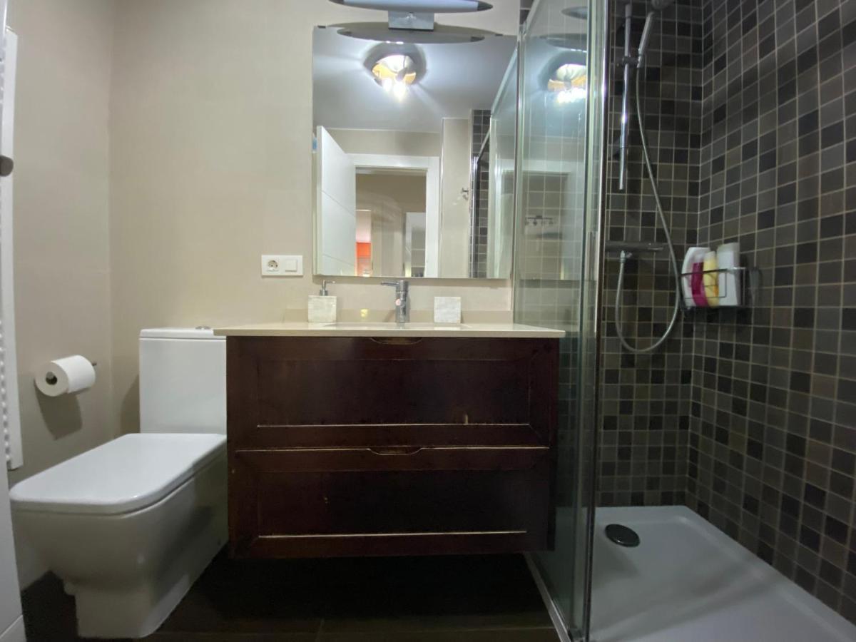 Mike'S Apartment. Parking Y Piscina 格拉纳达 外观 照片