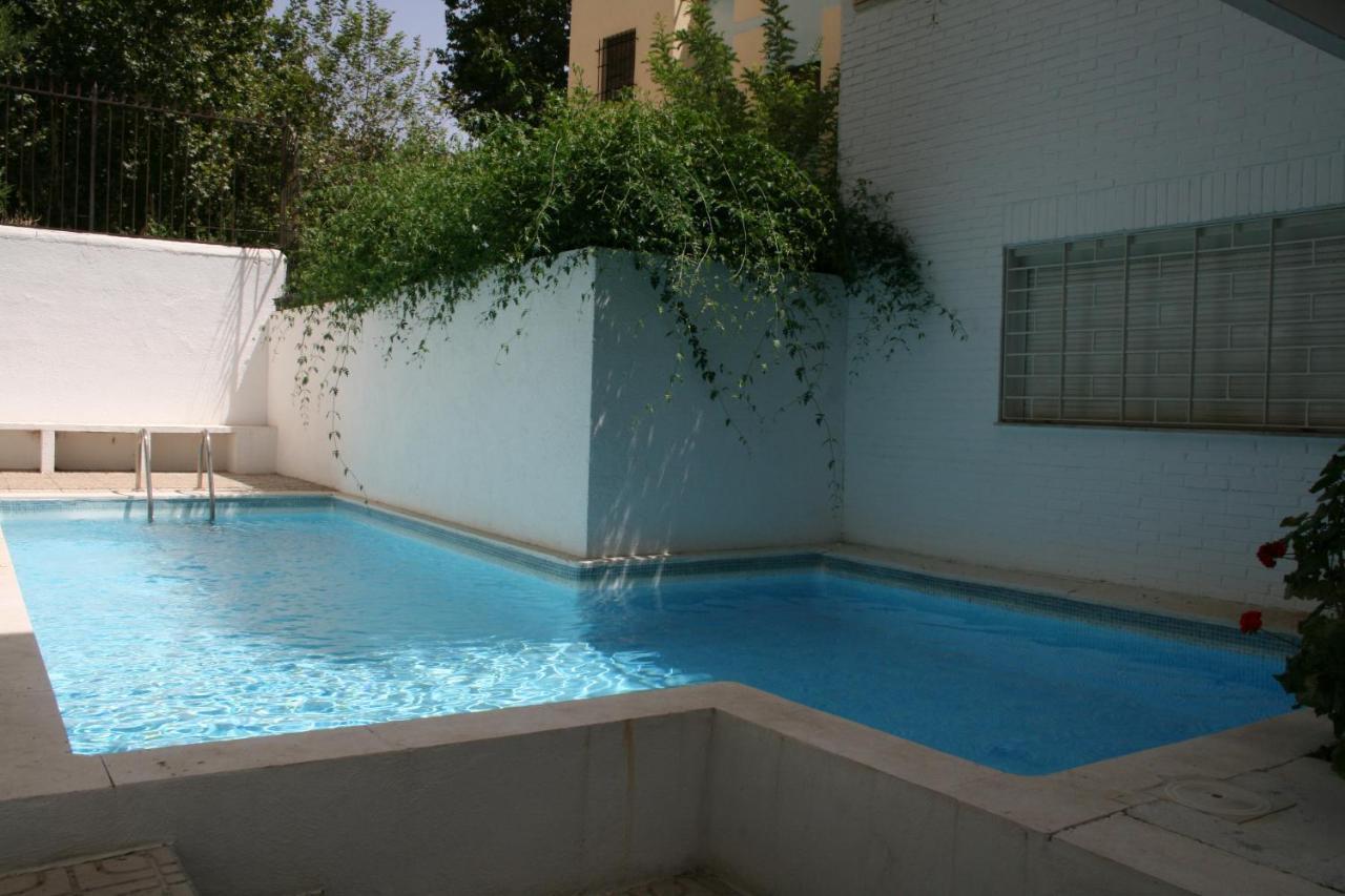 Mike'S Apartment. Parking Y Piscina 格拉纳达 外观 照片